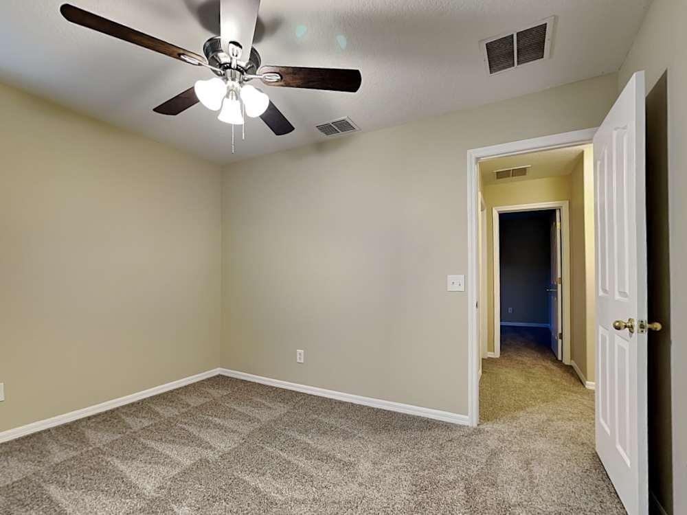 Amazing 3Bed Single Family House For Rent in Wesley Chapel - Image 6
