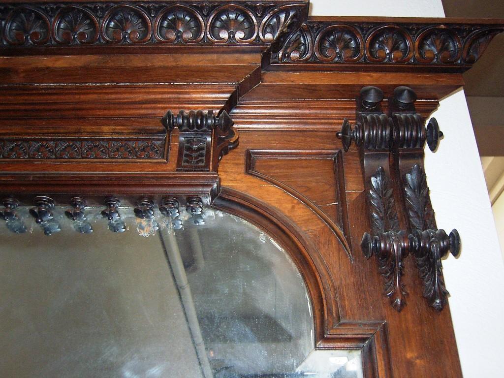 MAGNIFICO MUEBLE-ESPEJO DE PARED. SIGLO XIX. LABRADO CON ADORNOS en España - Imagen 6
