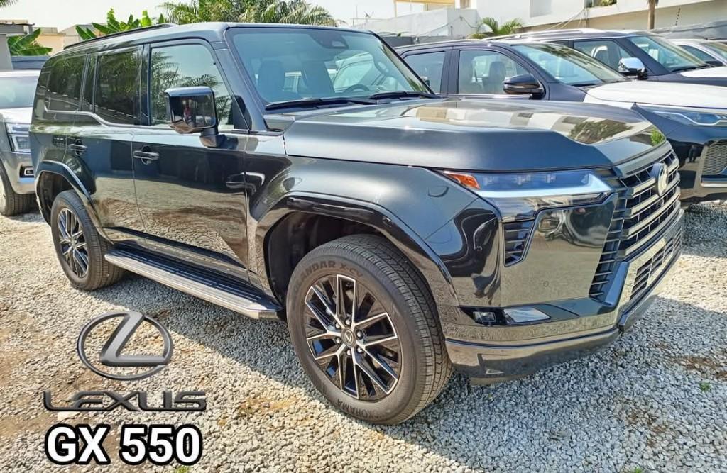 Lexus GX 550 neuve à Abidjan - Photo 1