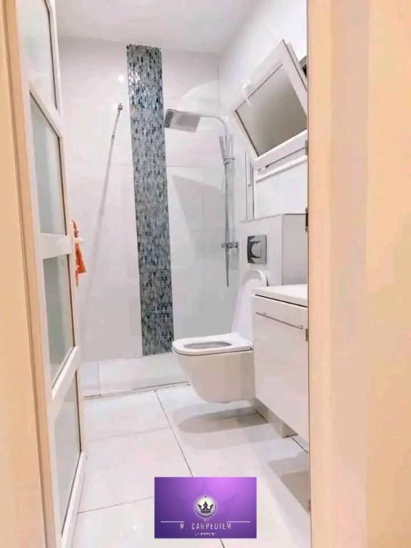 DUPLEX MEUBLÉ AVEC PISCINE À VENDRE - ODZA au Cameroun - Photo 11