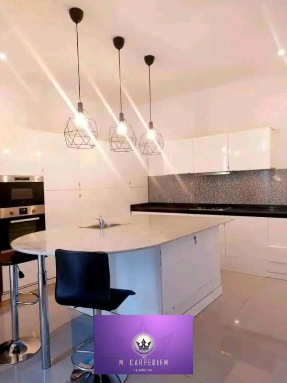 DUPLEX MEUBLÉ AVEC PISCINE À VENDRE - ODZA au Cameroun - Photo 3