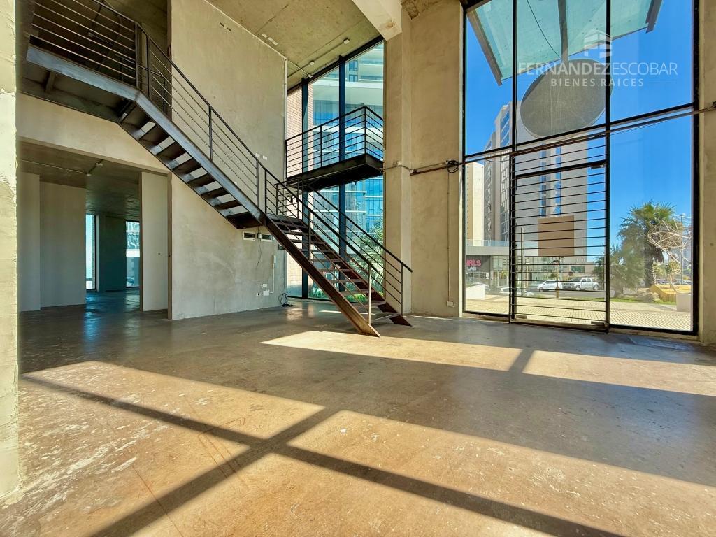 REÑACA - ARRIENDO AMPLIO LOCAL COMERCIAL DE 360m2 - REÑACA NORTE en Concón - Imagen 3