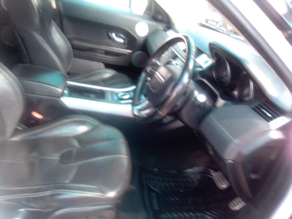 Pre-owned 2012 Range Rover 2.0 Engine Capacity SD4 Diesel with in Alberton - Image 12