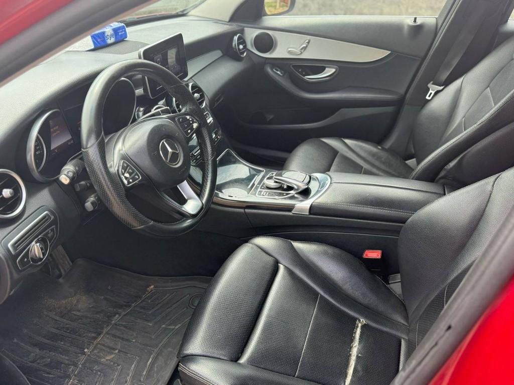 MERCEDES C300 4MATIC à Abidjan - Photo 7