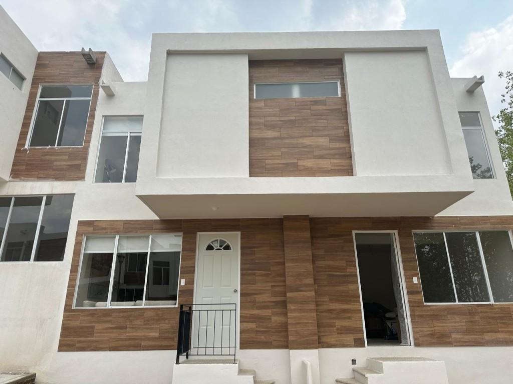 VENTA CASAS EN CONDOMINIO en Lago de Guadalupe - Imagen 1