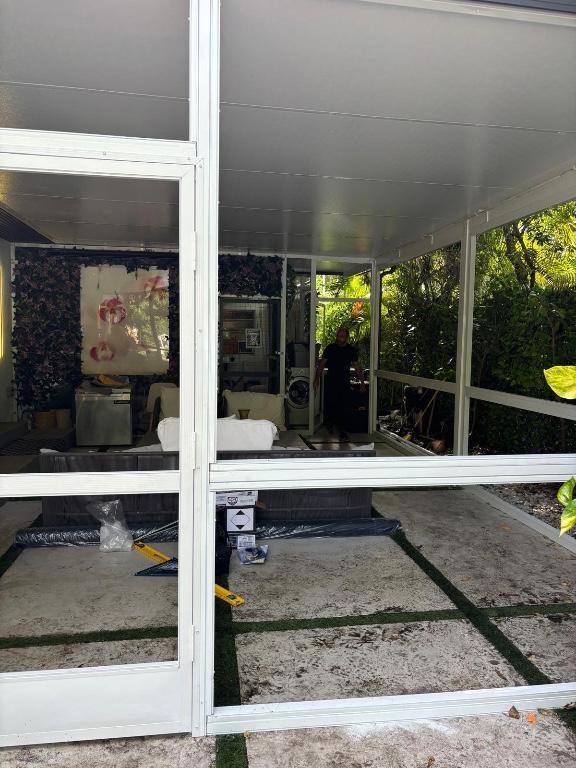 Screen enclosure en Miramar - Imagen 5