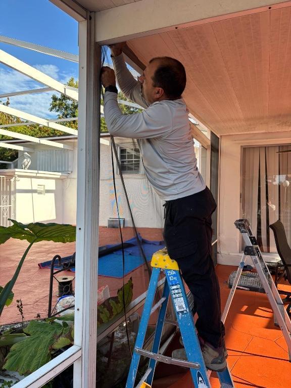 Screen enclosure en Miramar - Imagen 10