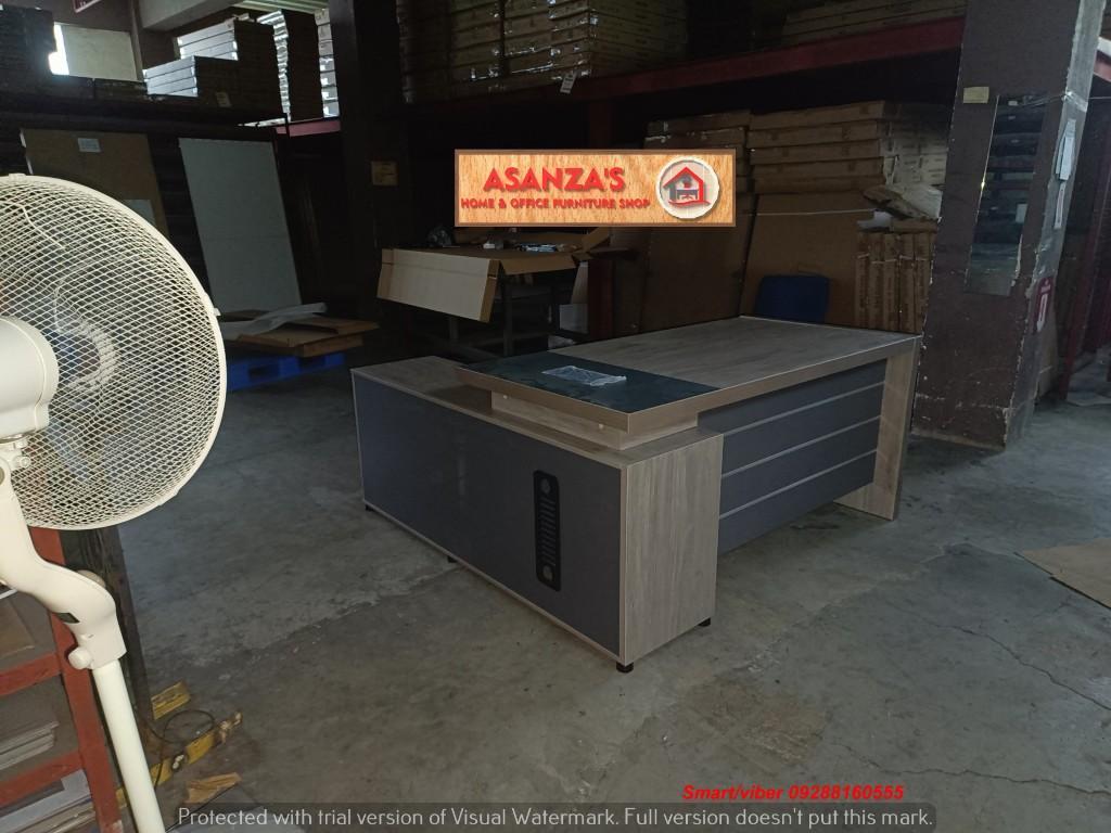 EXECUTIVE TABLE in Bignay - Image 1