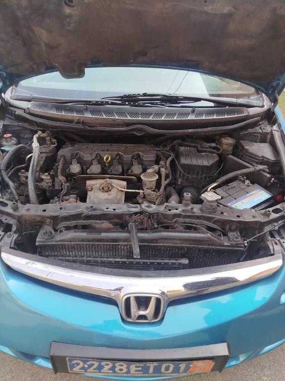 HONDA CIVIC ANNEE 2008 à Abidjan - Photo 7