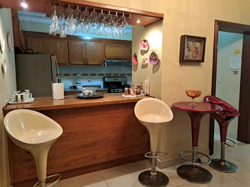 SIN INTERMEDIARIOS RENTO APARTAMENTO SIN AMUEBLAR en Miami - Imagen 3