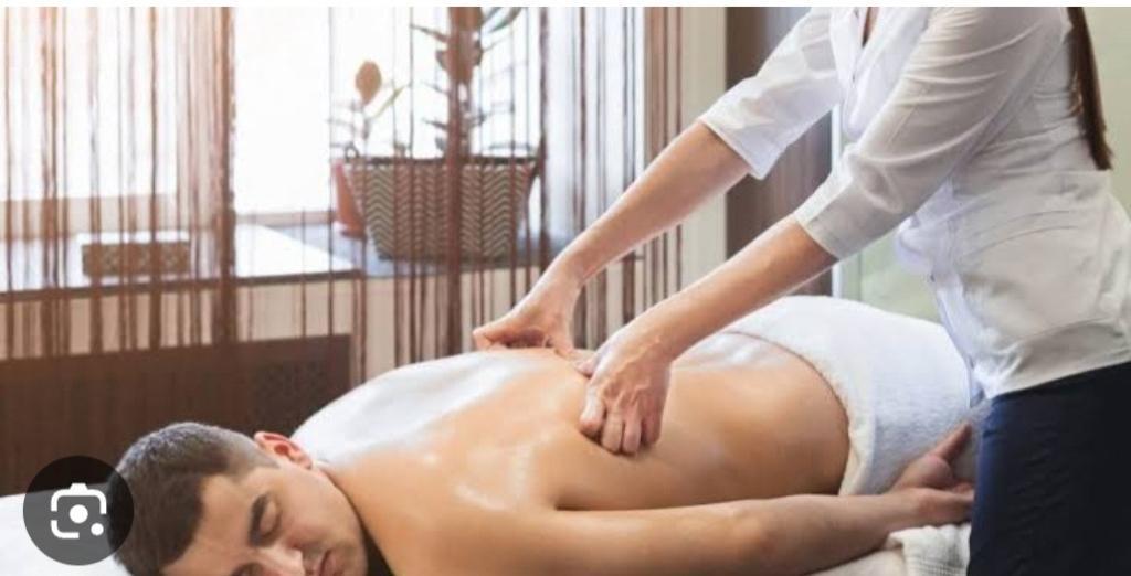 Spa Message Canter Real Spa Full Body Massage Spa Service in Pakistan - Image 1