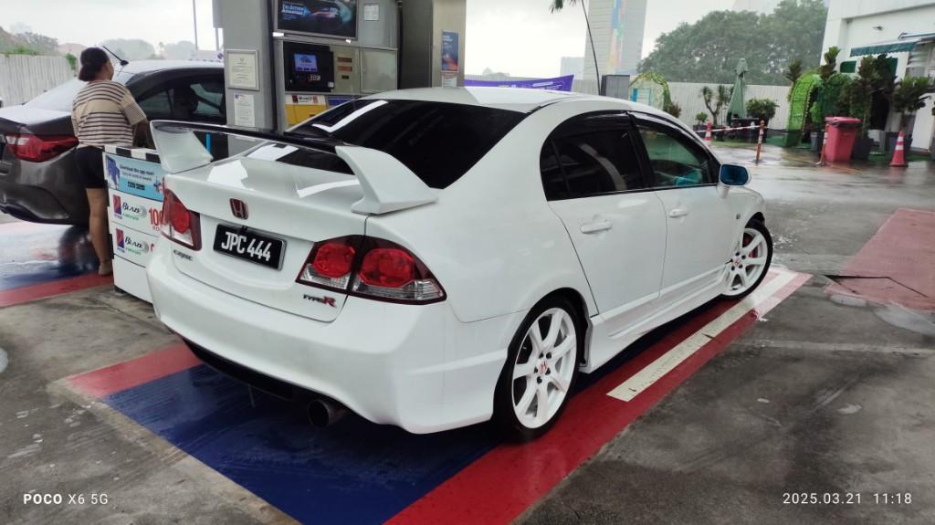 2007 Honda CIVIC Type R Original 2.0 Manual Vtec Turbo Nego! in Kampung Pasir Gudang Baru - Image 2