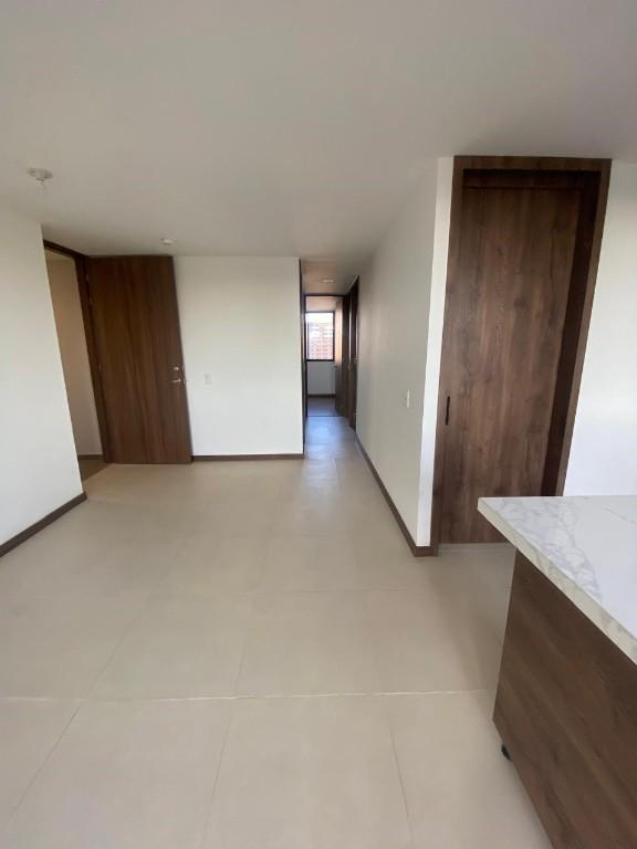 ARRIENDO APARTAMENTO ESQUINERO COMO NUEVO RIONEGRO MEDIEVAL en Rionegro - Imagen 4