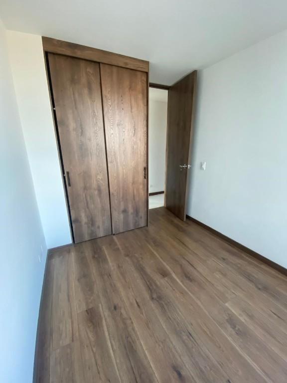 ARRIENDO APARTAMENTO ESQUINERO COMO NUEVO RIONEGRO MEDIEVAL en Rionegro - Imagen 7