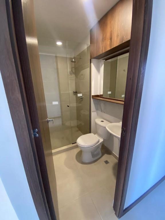 ARRIENDO APARTAMENTO ESQUINERO COMO NUEVO RIONEGRO MEDIEVAL en Rionegro - Imagen 11