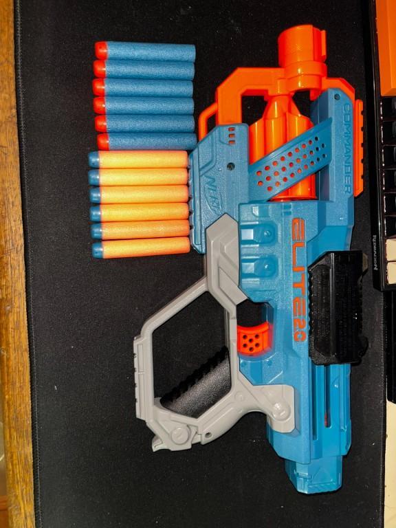 Lanzador Nerf Elite Commander 2.0 Disruptor Hasbro Nueva en Colombia - Imagen 2