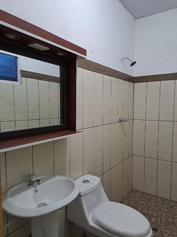 VENTA DE TRES CASAS en Candelaria de la Frontera - Imagen 16