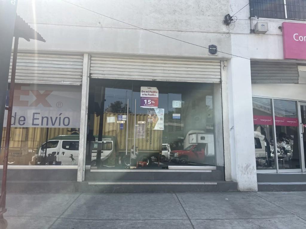 SE RENTA LOCAL COMERCIAL EN CALZ. ZARAGOZA en Xochimilco - Imagen 1
