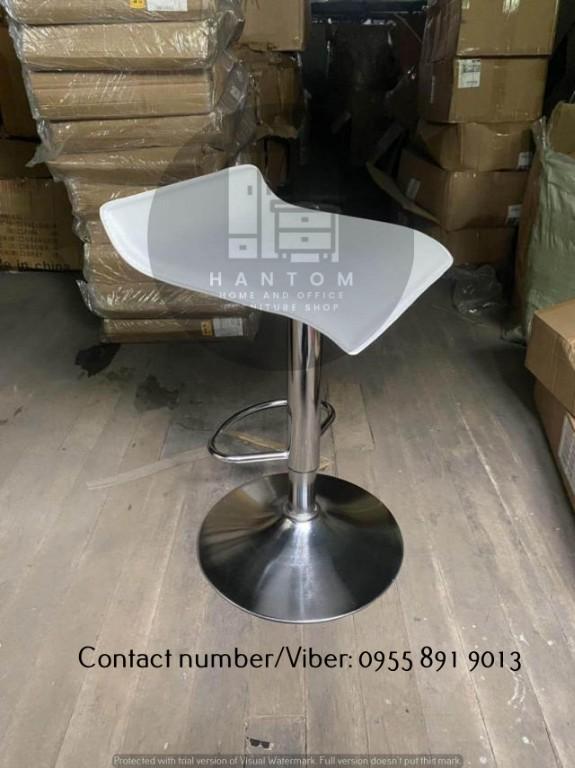 READY MADE OFFICE TABLE in Philippines - Image 4