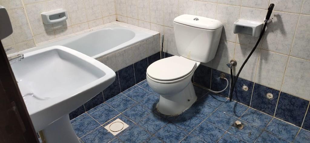 FAMILY ROOM FOR RENT in Madīnat Zāyid - Image 2