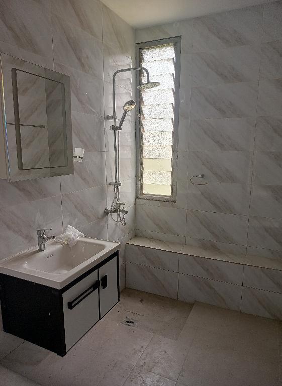 LOCATION APPARTEMENT 5 PIECES PLATEAU en Côte d’Ivoire - Photo 8