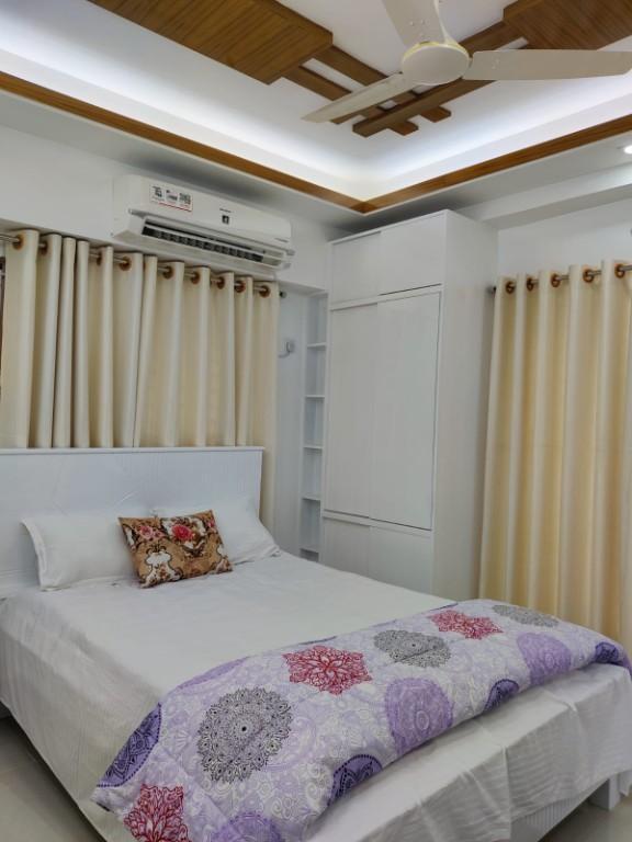 Furnished 3 BHK Apartment Rent In Bashundhara R/A in Bangladesh - Image 1