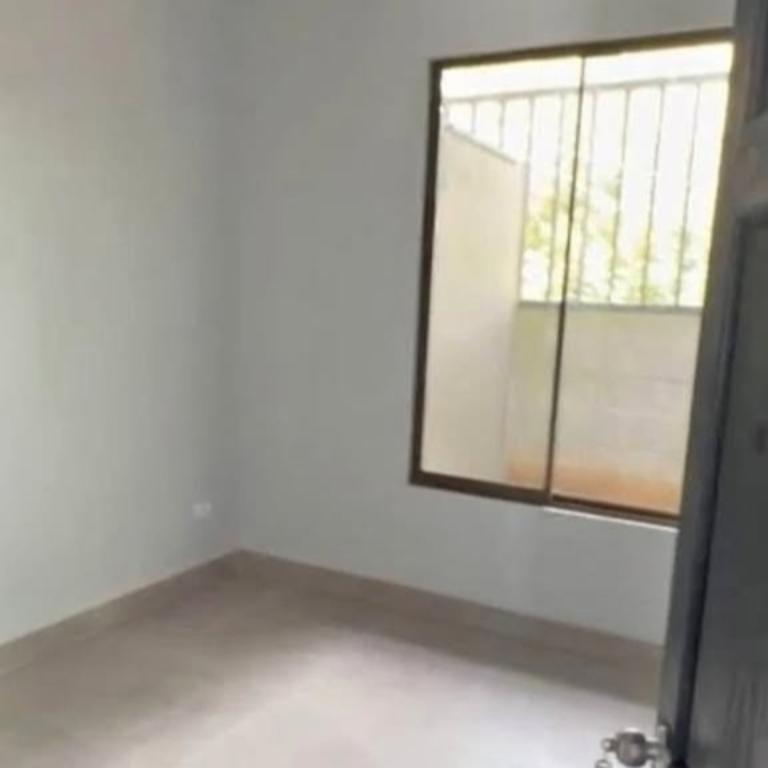 SE ALQUILAN APARTAMENTOS NUEVOS EN ATENAS. en Naranjo - Imagen 5