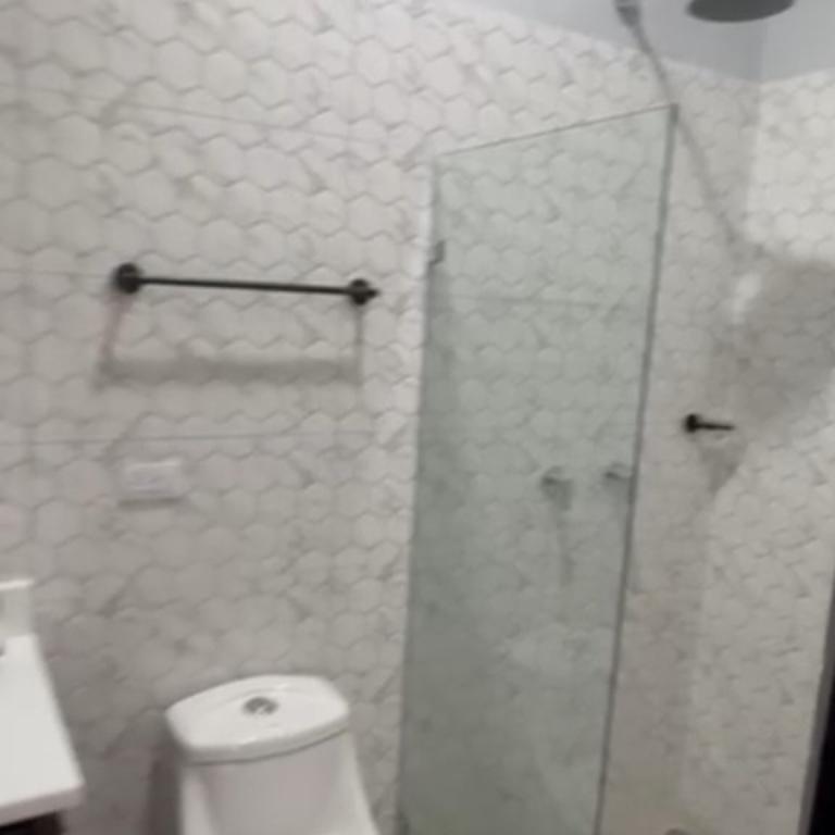 SE ALQUILAN APARTAMENTOS NUEVOS EN ATENAS. en Naranjo - Imagen 13