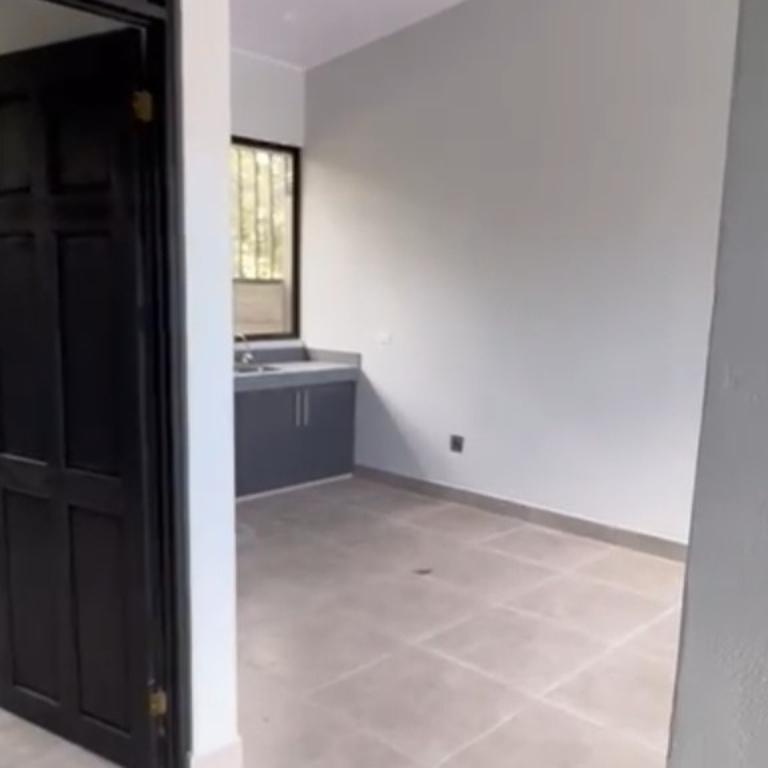 SE ALQUILAN APARTAMENTOS NUEVOS EN ATENAS. en Naranjo - Imagen 15