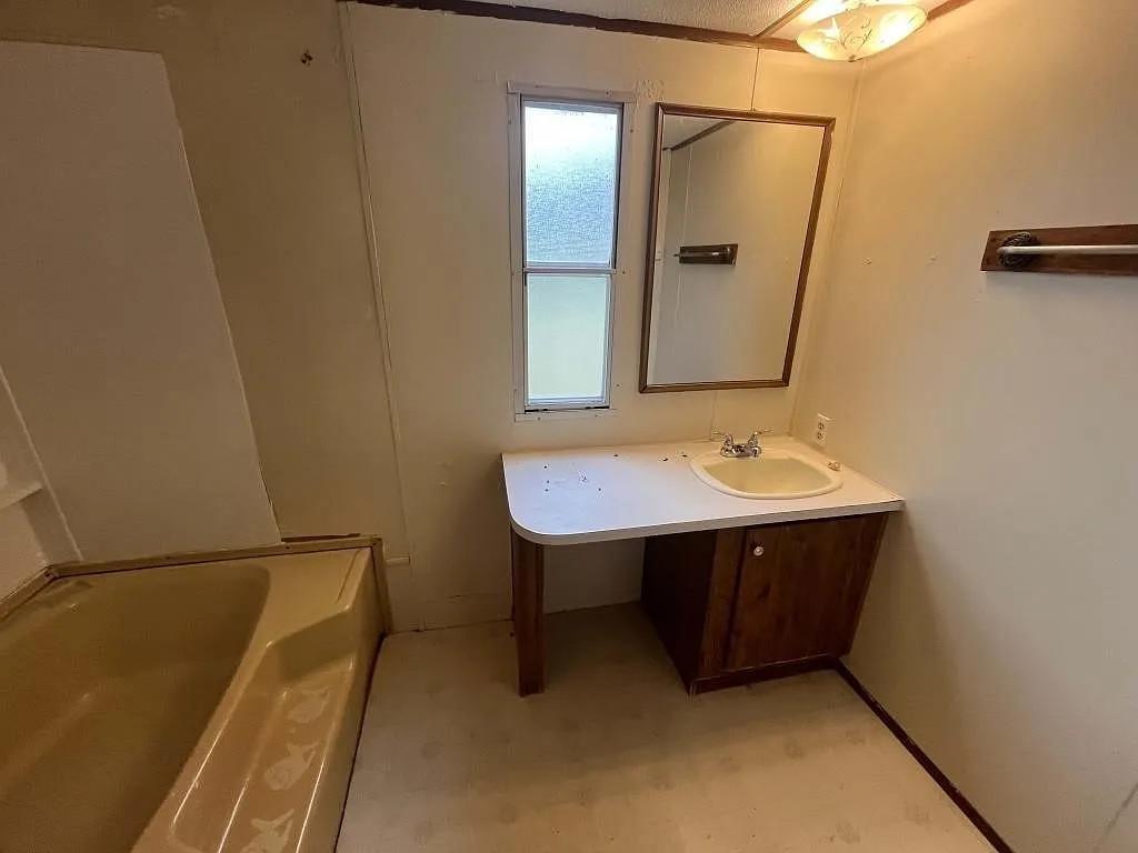 North Carolina Room For Rent in Fayetteville - Image 4