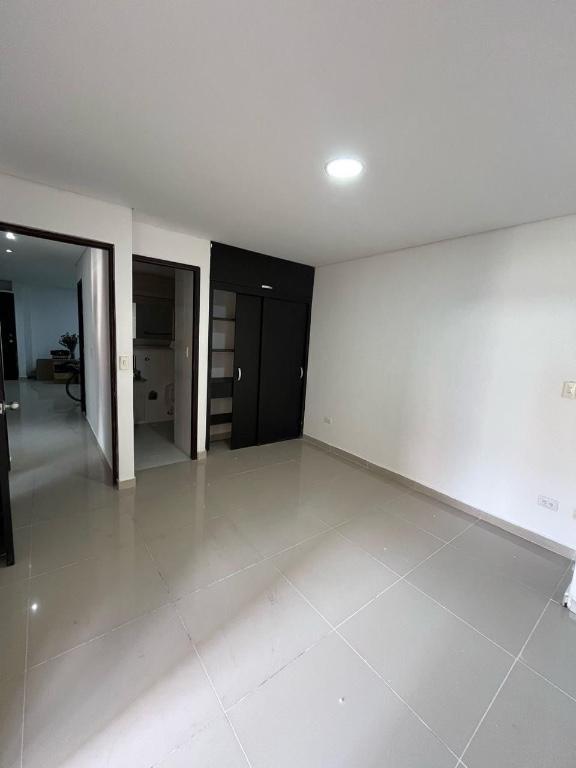 ARRIENDO APARTAMENTO EN LA FLORESTA en Itagüí - Imagen 7