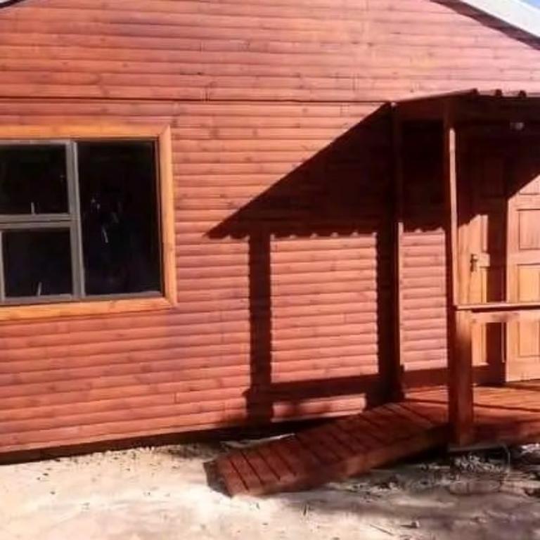 Active wendys house in South Africa - Image 1