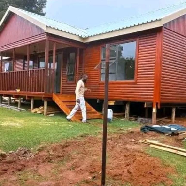 Active wendys house in South Africa - Image 3