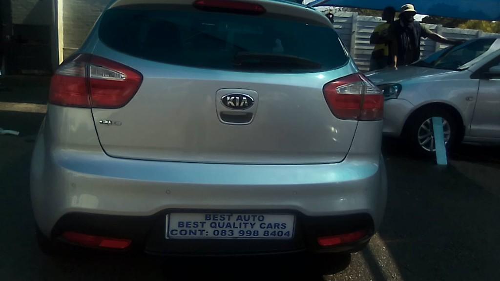 Pre-owned 2014 Kia Rio 1.4 Engine Capacity Tech with Manuel Tran in Bedfordview - Image 3