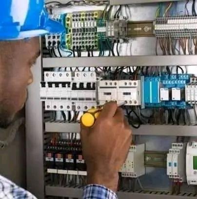 Electriciens pros en Côte d’Ivoire - Photo 1