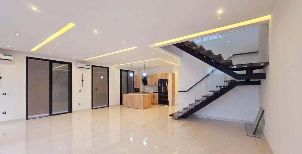A vendre triplex COCODY RVIÉRA abatta en Côte d’Ivoire - Photo 6