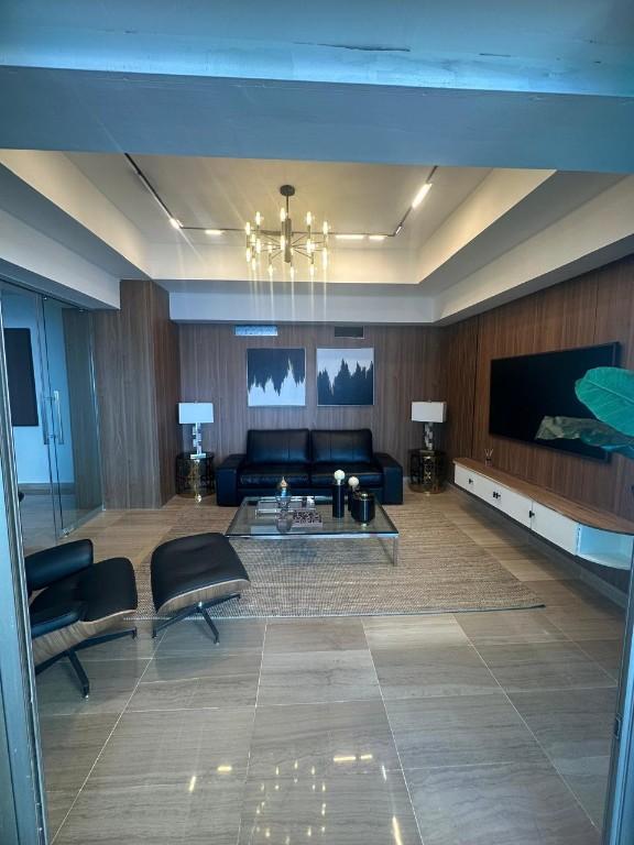 VENTA APARTAMENTO AMUEBLADO 362M2 - MALECON en Boca Chica - Imagen 2