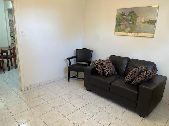 Apartment for Rent in Canada - Image 9