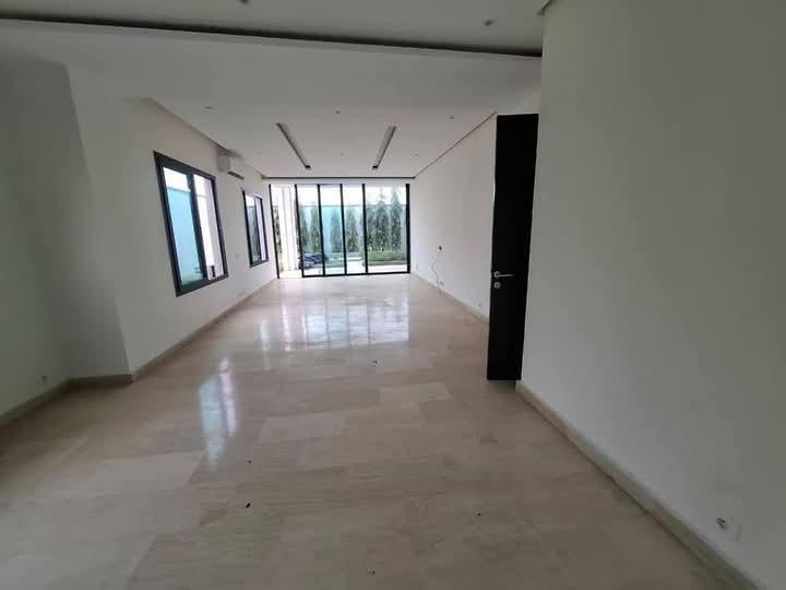 VILLA DUPLEX de 06P DE STANDING +PISCINE RIVIÉRA ABATTA à Abidjan - Photo 9