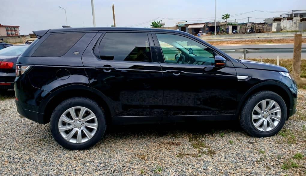 Land Rover discovery à Abidjan - Photo 2