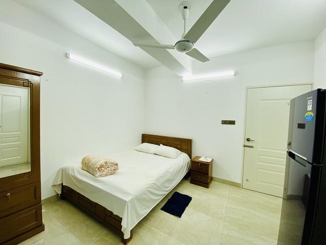 2 Bed Furnished Flat RENT in Bashundhara R/A in Bangladesh - Image 3