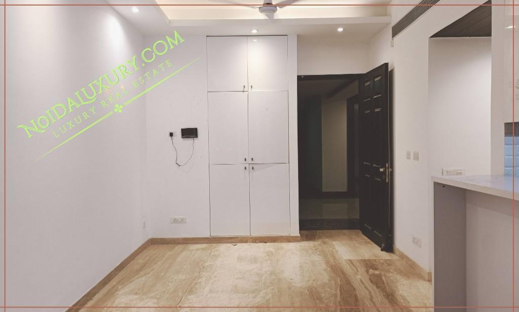 3 BHK APARTMENT FOR RENT IN NOVA RESIDENCE SECTOR 94 NOIDA in Noida - Image 3
