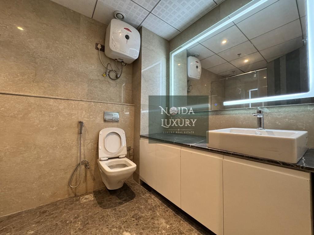 3 BHK APARTMENT FOR RENT IN NOVA RESIDENCE SECTOR 94 NOIDA in Noida - Image 18