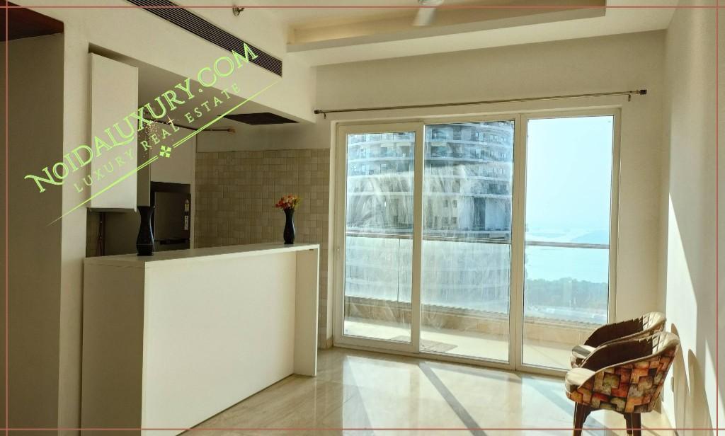 3 BHK APARTMENT FOR RENT IN SUPERNOVA NOIDA SECTOR 94 in Noida - Image 7