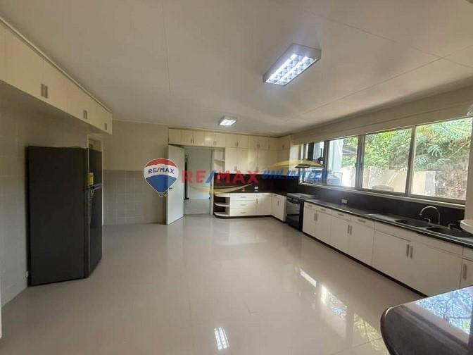 For Lease Dasmarinas Village Makati House & Lot in Lower Bicutan - Image 8