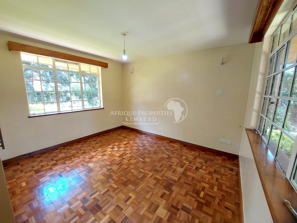4 Bedroom All Ensuite Residence for Rent in Runda Estate in Kenya - Image 9
