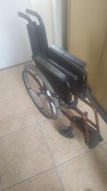 VENDO SILLA DE RUEDAS PLEGABLE en Antofagasta - Imagen 3