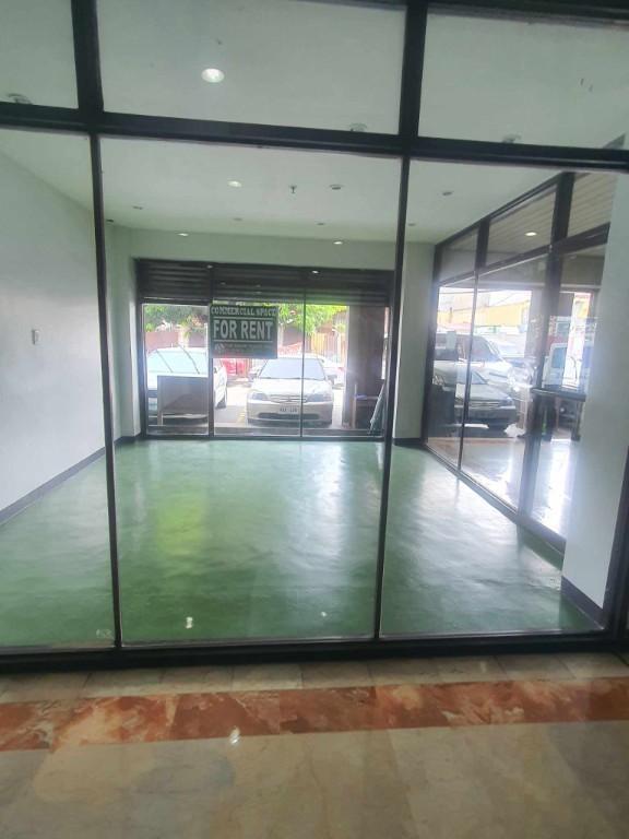 COMMERCIAL SPACE FOR RENT in Las Piñas - Image 4