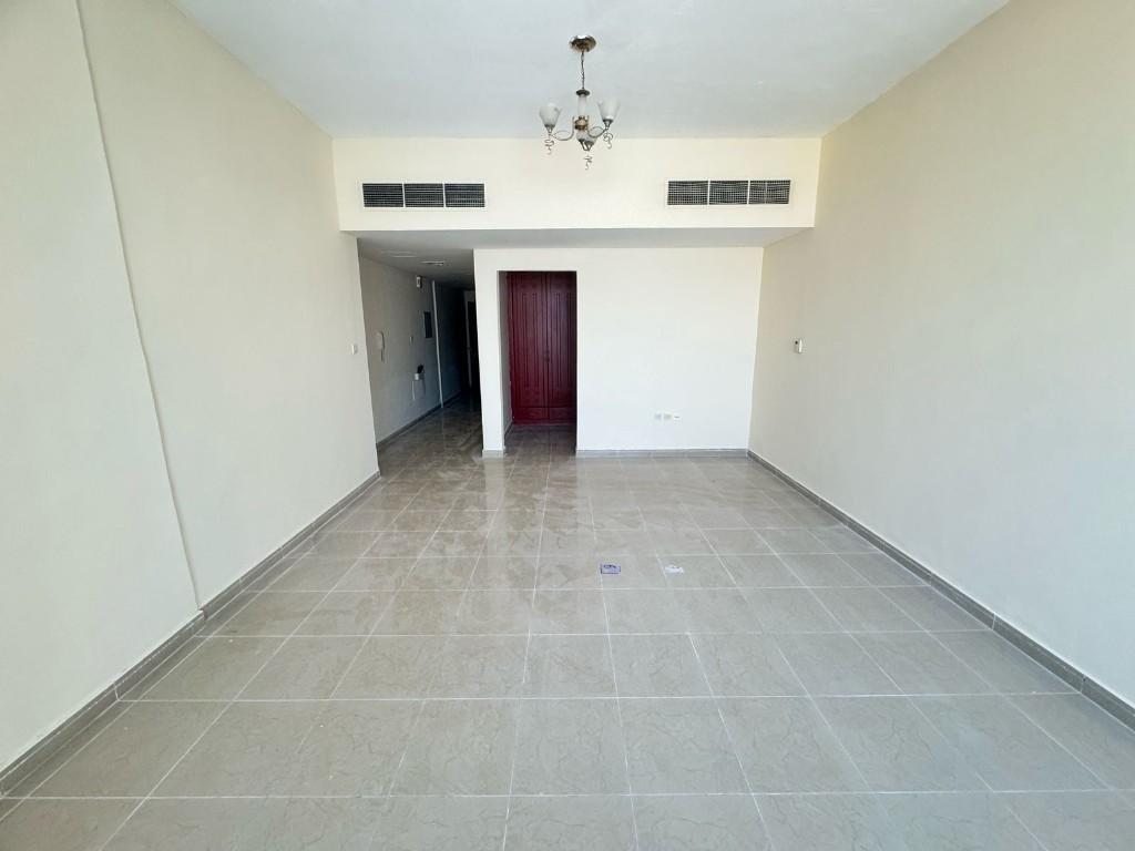 SEA VIEW STUDIO APARTMENT FOR RENT IN HORIZON TOWER 21000 AED in Ajman - Image 5