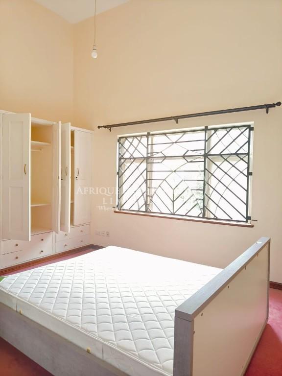 6 Bedroom All Ensuite Home for Rent on Half Acre in Runda in Kenya - Image 13